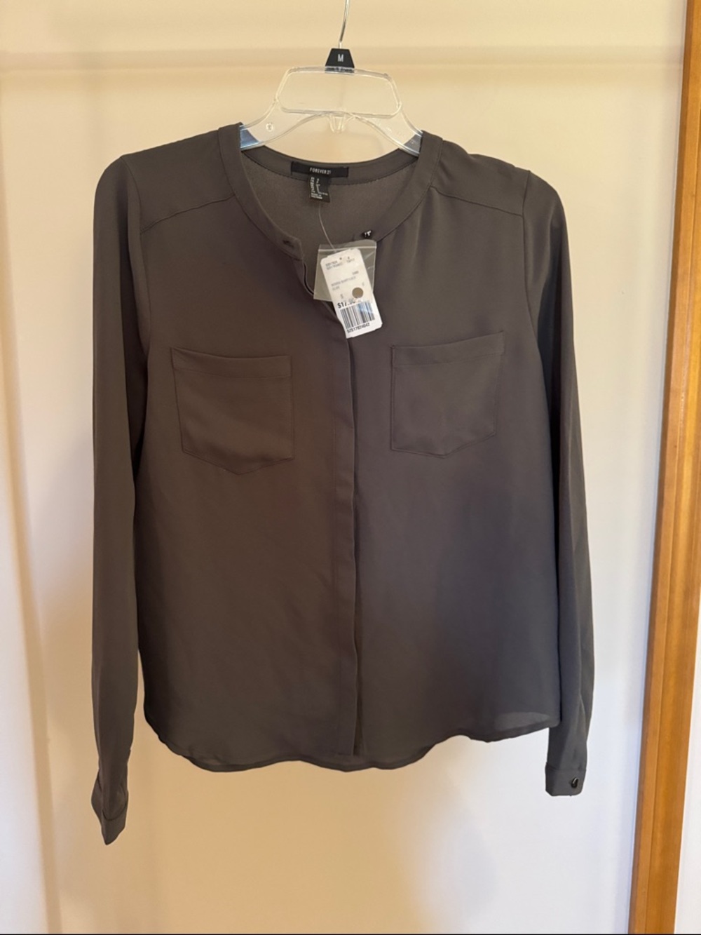 Forever 21 Women's Dark Green Long Sleeve Button Up Shirt